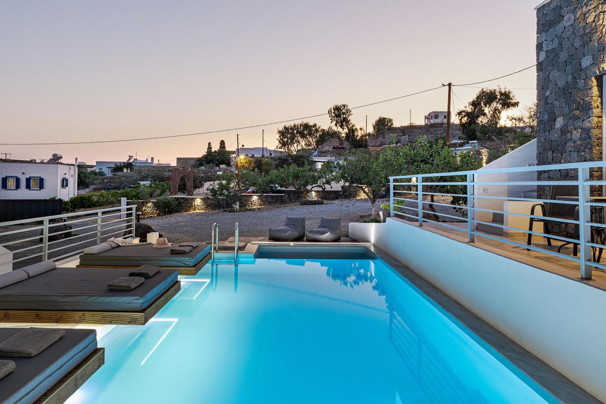 Blackstone Luxury Suites Emporio  ภายนอก รูปภาพ